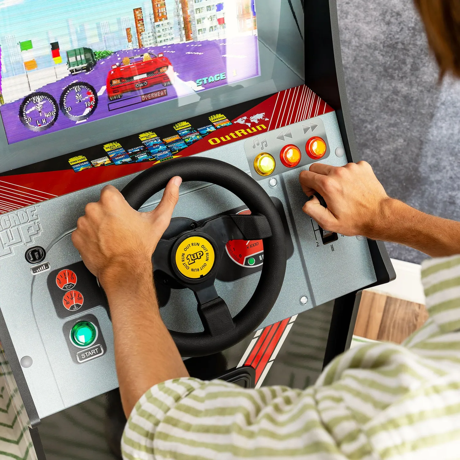 Arcade1Up OutRun Supreme Series arcadekast met stuur