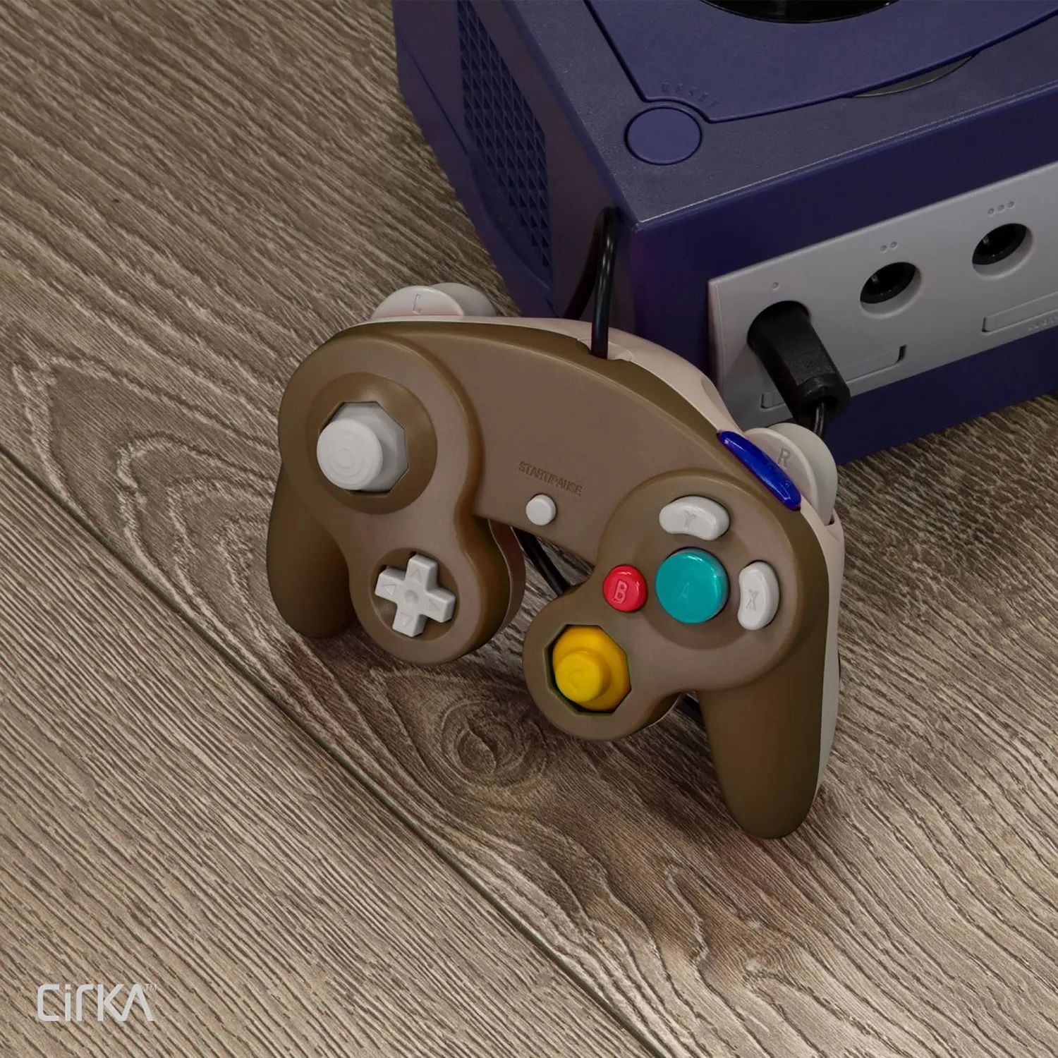 Hyperkin CirKa bedrade controller GameCube bruin beige