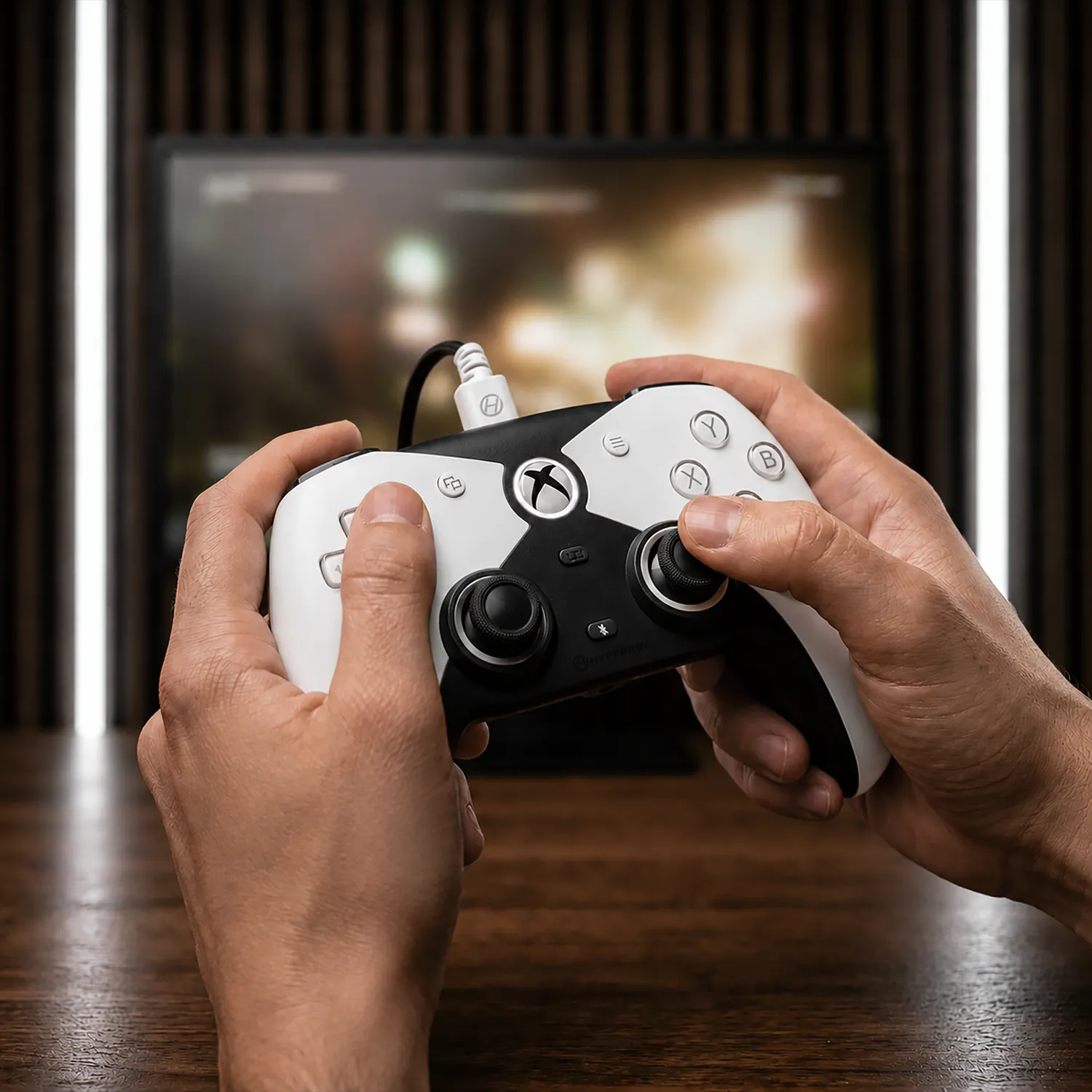 Hyperkin The Competitor Xbox bedrade controller wit pro