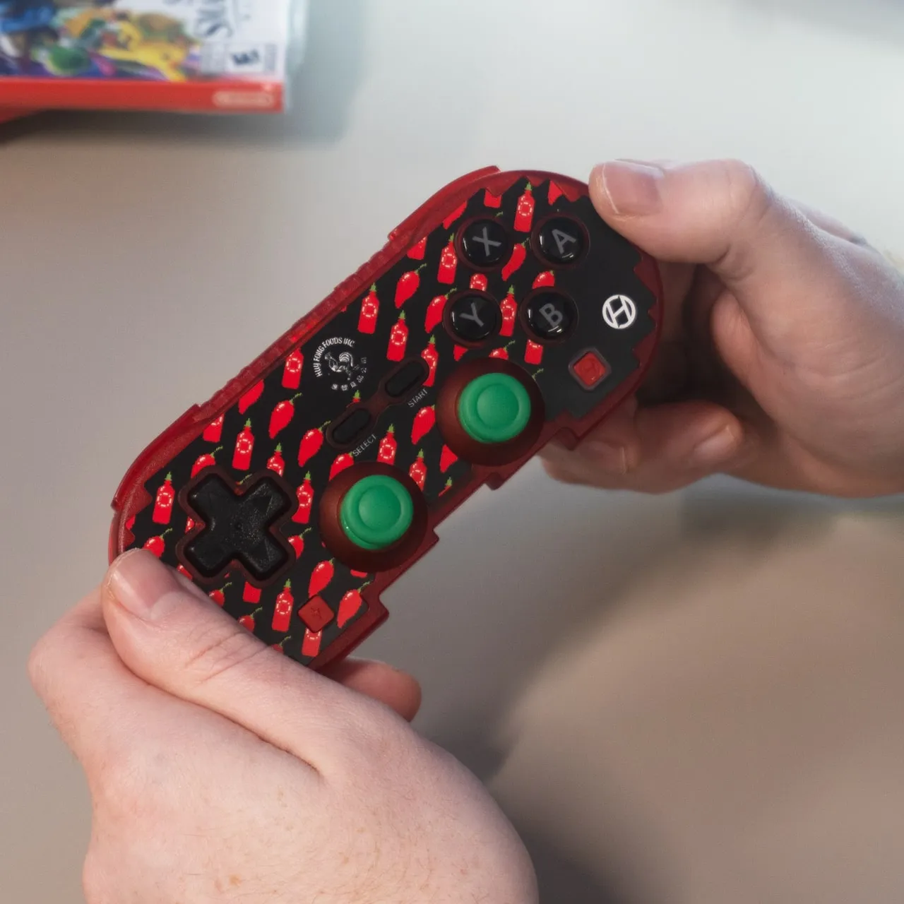 Hyperkin Pixel Art Retro Pepper controller bluetooth Sriracha